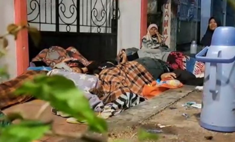 Asa Cianjur Di Atas Trotoar | Foto: Rio Cornelianto
