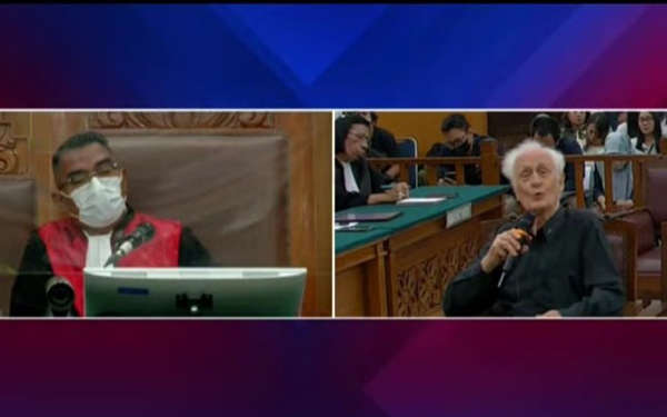 Romo Franz Magnis Suseno Menyampaikan Etika di Pengadilan Negeri Jakarta Selatan | Foto: MSN