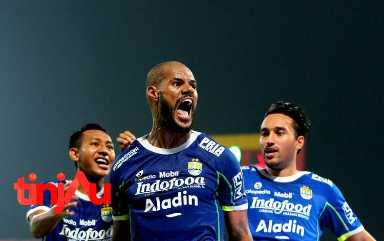 Selebrasi Gol David Da Sila