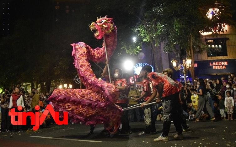 Ilustrasi Barongsai