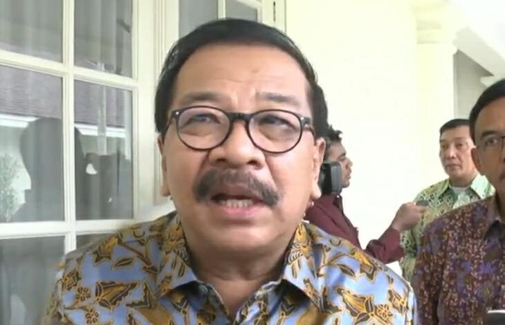 Sukarwo, Mantan Gubernur Jatim | Foto: Fredericus Hardiyanto