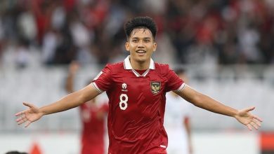 Witan Sulaeman melakukan Selebrasi