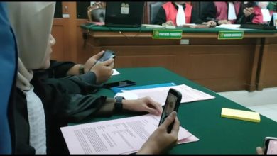 JPU Kejari Perak, Estik Dilla dalam sidang daring