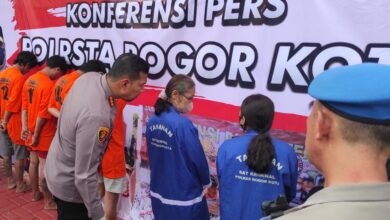 Pencuri Tas