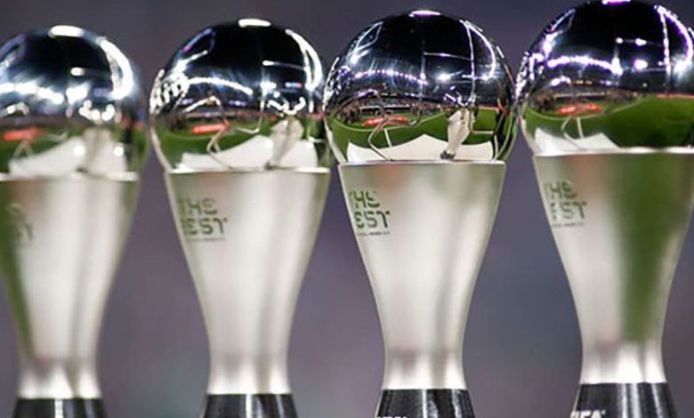 Piala penghargaan kepada aktor dan aktris menurut FIFA