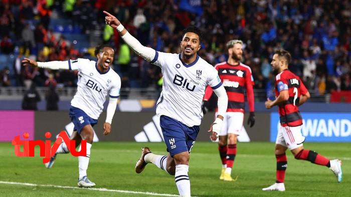 Salem Al Dawsari melakukan selebrasi