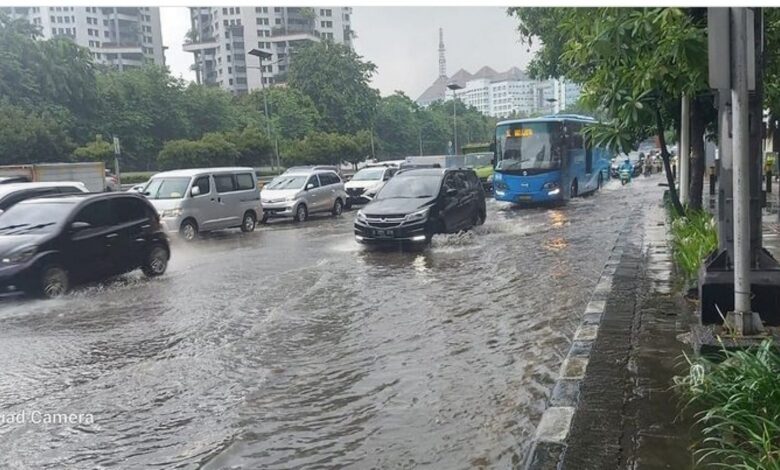 Jalan Tergenang