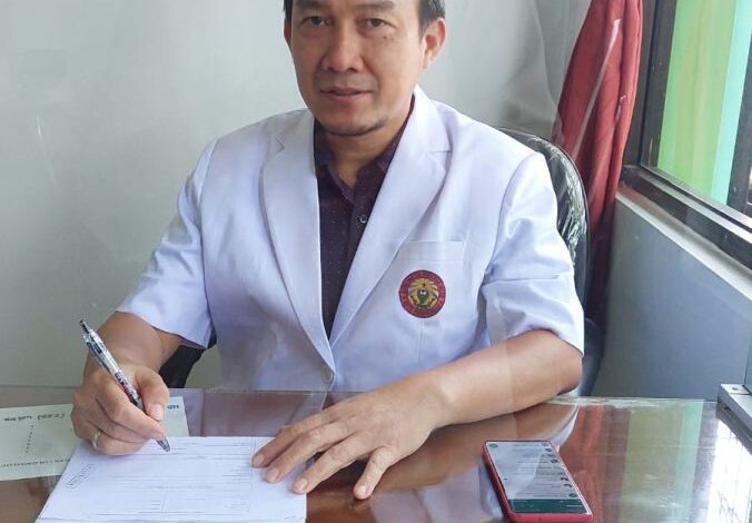 dr Rizki Habibie, Sp.PD meminta masyarakat mewaspadai penyakit leptospirosis