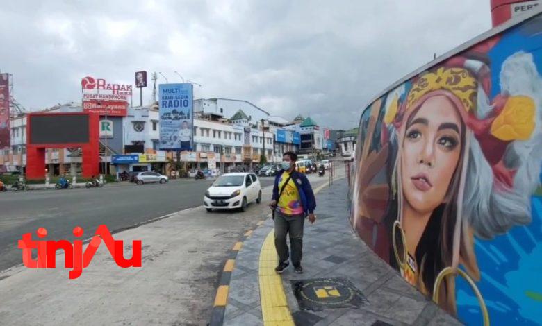 Lukisan mural mengubah wajah Simpang Lima Rapak yang dulunya horor