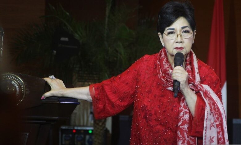 Titiek Puspa